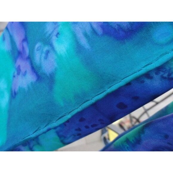 Vintage 1960's Scarf Blue Green Tie Dyed All Silk Handmade Hand Rolled Edges 56" - Picture 9 of 9